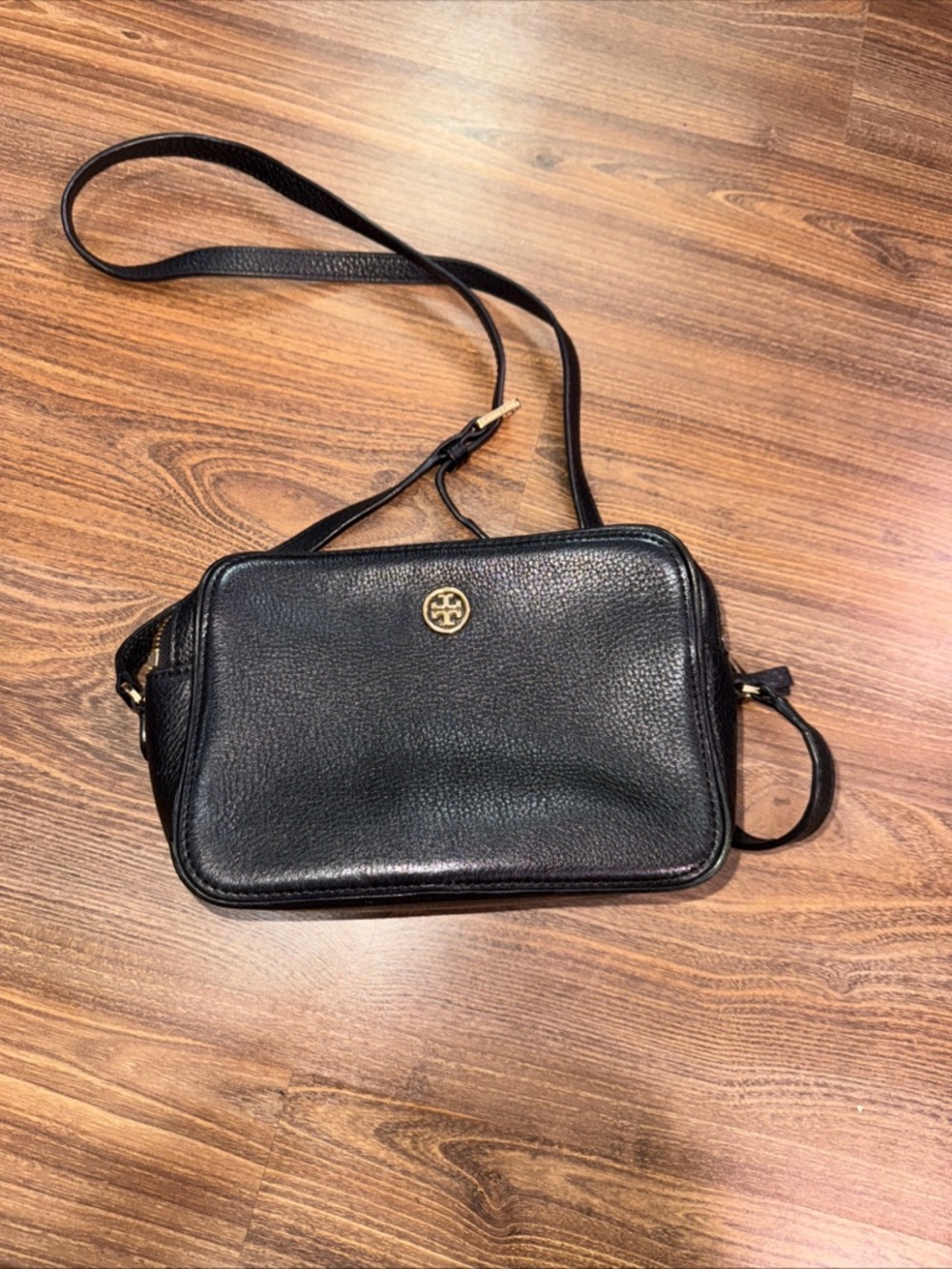 Tory Burch Black Pebbled Leather Camera Bag with Gold Logo